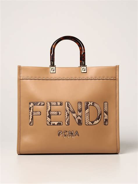 prezzo borsa fendi 2jours|borse fendi a mano.